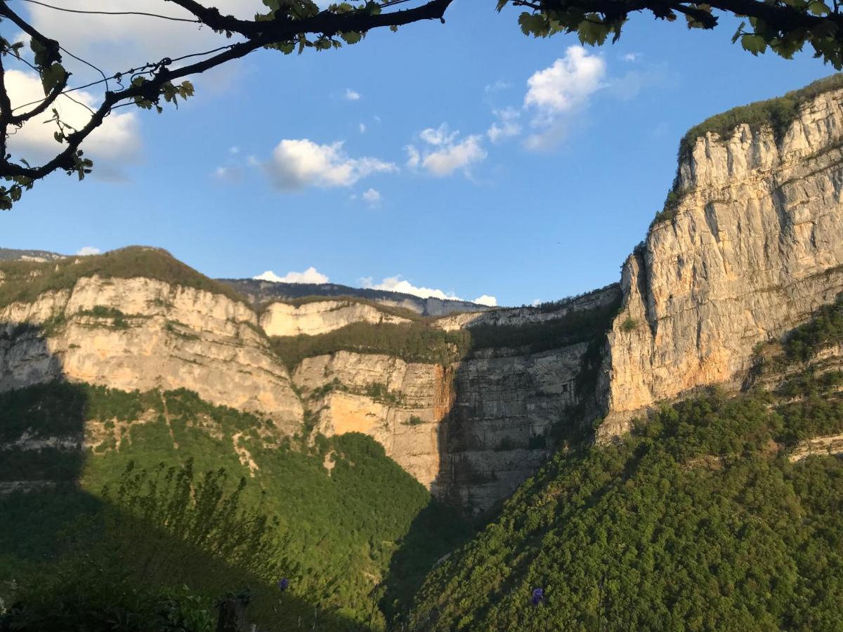 L'Echappee En Vercors Choranche Экстерьер фото